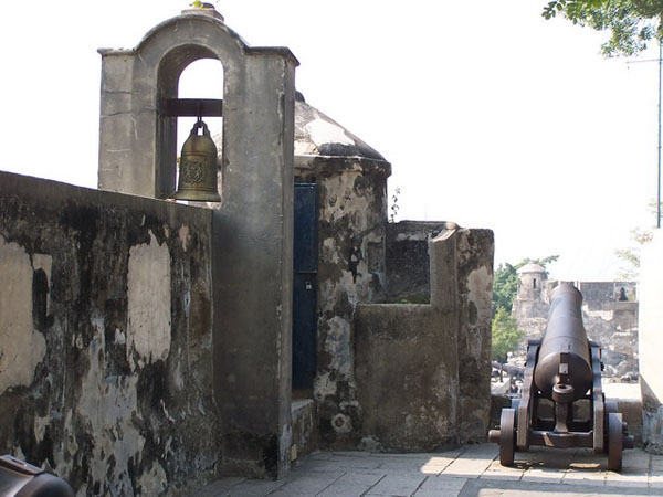Guia Fort Tour Vision